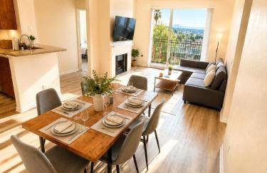 Sunny Marina Del Rey Apartment- Hot Tub, Game Room, BBQ, Projector - Foto 16