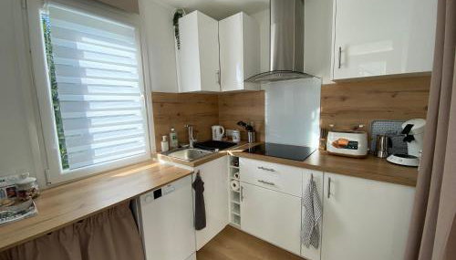 The Little Oak - tiny house with bed on mezzanine & terrace - from 1 to 4 p Disney, Paris & CDG - Foto 5