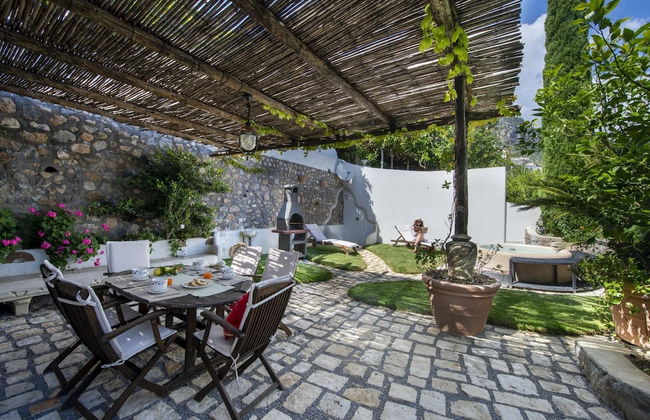 Casa Elena - In the Center of Praiano Parking Panoramic Hot tub - Photo 19