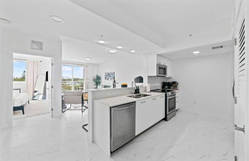 Pool & Gym | King Bed | Downtown Hollywood - Foto 17