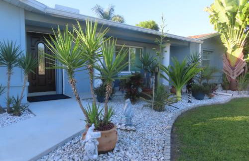 Serene Space! Waterfront Home! - Foto 33