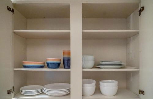 Tranquil Apt 2 King Suites Pet Friendly near DT Bellevue - Foto 24