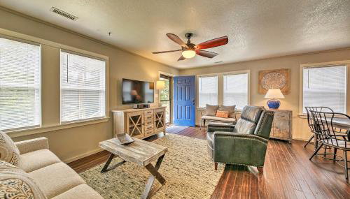 Cozy Cottage Less Than 2 Mi to Cape Hatteras Natl Shore! - Foto 1