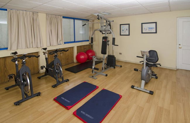 MR Mar Suites - Photo 14