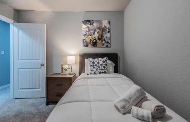 Luxury Townhome Collection GrandPrairie - Foto 9