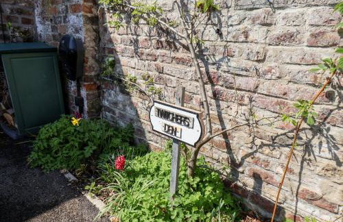 Twitchers' Den - Foto 26