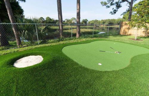 2023 Built! FineArt, Putt-Putt, Hammock, Backyard, Pet and Kid friendly - Photo 21