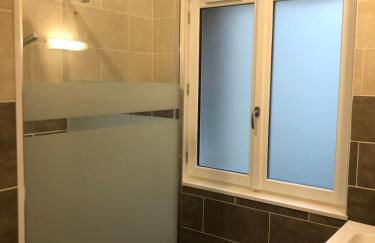 Iago city,appartement spacieux 2 chambres, hyper centre, aéroport et gare à proximité - Foto 42