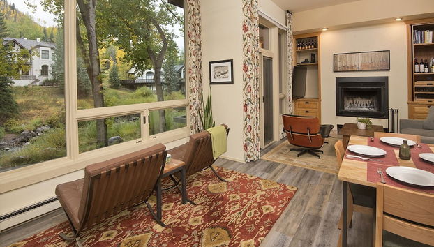 Millrace 7-B - Foto 4, Sala de estar