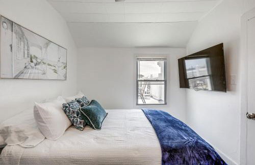 Stroll to Ocean Grove Boardwalk and Beach Sleek Apt - Foto 11