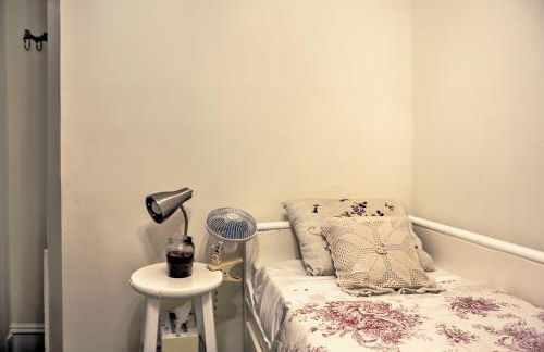 Historic Ocean Grove Home - Walk to Beach! - Foto 19