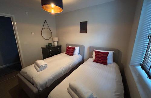 Luxury 2 bedroom town apartment - Foto 13