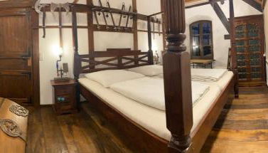 Fewo WAFFENKAMMER für 7 Erw im Rittergut Leppersdorf - Foto 4