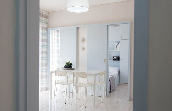 Loutraki Getaway - Cozy and Quiet Nest - Foto 6