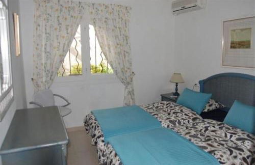 Lovely townhouse, swimming pool - Photo 11