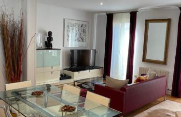 Channing Apartment - Photo 2