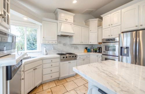 Within minutes to Ski Resorts and fireplace - Foto 14