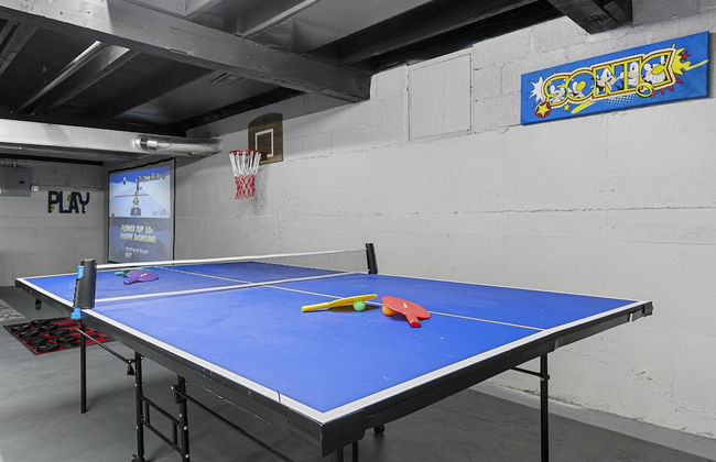 The Waterfront - Waterslide Game Room Sleeps 26 - Foto 61