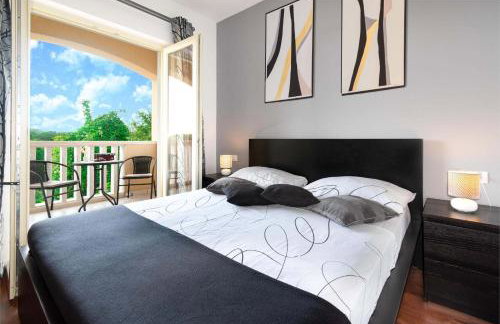 Villa Coridigo - Unique High Position, Panorama Nature View, Cozy Dining Terrace, Fenced Property - Foto 100