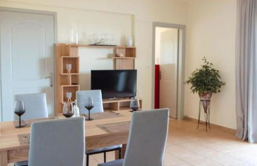 Villa Orfeas Seaview Retreat - Photo 5