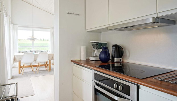 6 Person Holiday Home in Gudhjem - Foto 5, Cocina privada