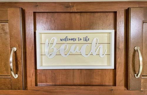 Camper close to beach with BBQ and Bicycles - Foto 12