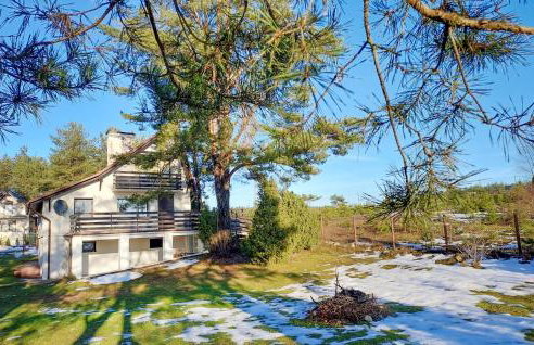 Awesome Home In Stezyca With Wifi - Photo 10