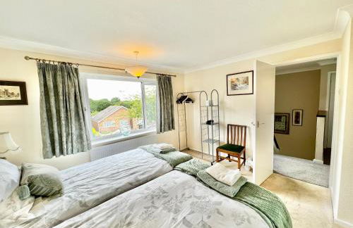 3 bedroom house with ample parking and garden - Foto 2