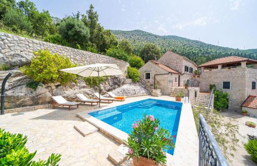 Holiday Home Majkovi - Photo 3