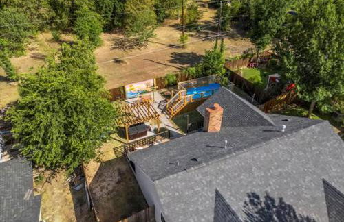 Poolside Paradise Game Room Fire Pit Hot Tub - Foto 44