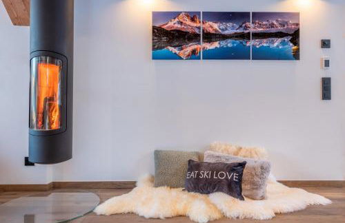 Chalet Seven Summits - Pool - Sauna - Jacuzzi - By Cozee Rentals - Photo 9