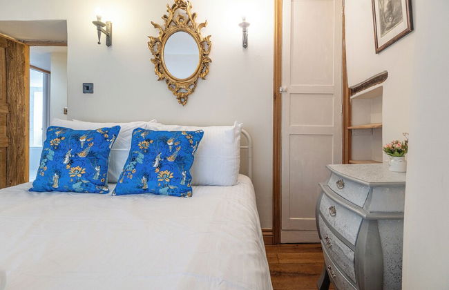 Eilmers Cottage Lovely 4BD in Malmesbury - Photo 12