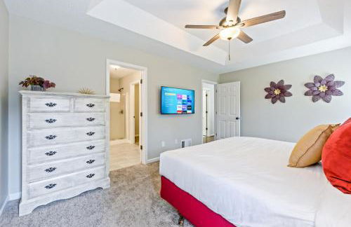 Fully Fenced & Stylish 3BR Near LakePoint Sports - Foto 19