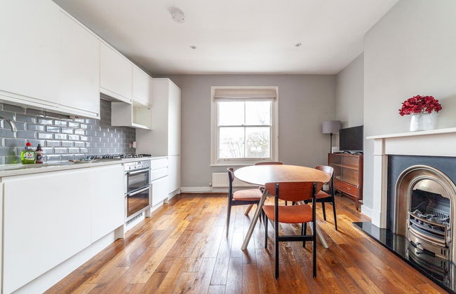 Modern 2-bed Flat in Shepherds Bush - Comfort & Style! - Foto 9