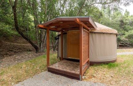 Chic Woodland Yurt Rental on a Wellness Ranch in Southern California - Foto 7