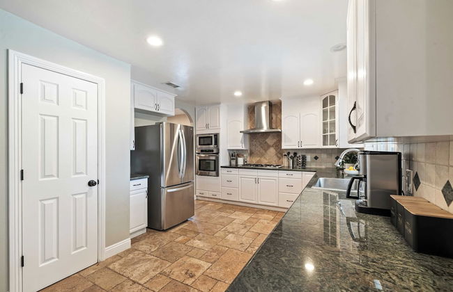 Breathtaking Meadows by Avantstay Temecula Group Retreat Pool, Pickleball, Firepit, Hot Tub - Foto 19