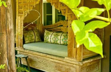 Historic Adobe 1 acre compound ultimate Santa Fe immersion Classic & Dreamy - Foto 3