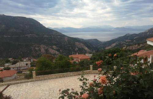 Kallisti Ξενώνας Διακοπτό-Καλάβρυτα - Foto 21