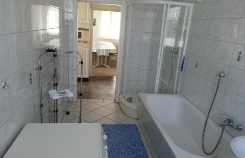 Große Wohnung - Foto 10