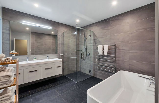 Spectacular Hilltop Retreat near Piha - Foto 22