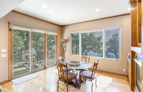 Pet-Friendly Home In The Main Channel w/ Breathtaking Sunsets & Lake Views - Foto 15