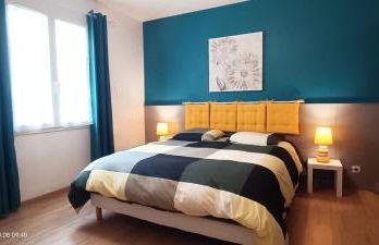 Gîte myosotis Piscine Privée 4 Chambres - Foto 19