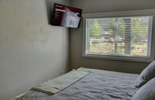 Dogs OK! Prime Home Base minutes to Downtown and Trails - Foto 30