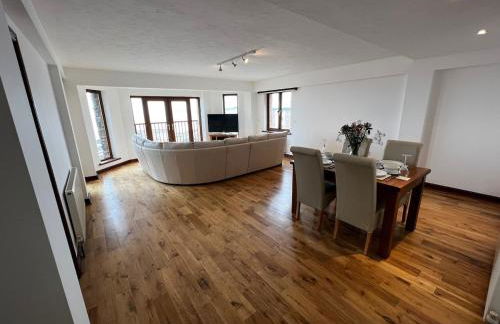 Westward Ho! Oceanview Getaway with Parking - Foto 21