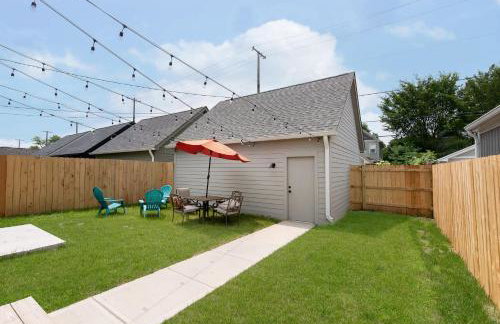 Modern Retreat with Hot Tub-Near Downtown Indy-Family Friendly - Foto 30