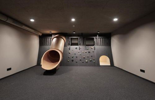 Aparthotel Familiaris - Family Apartments - Pools & Spa in Dolomites - Foto 37