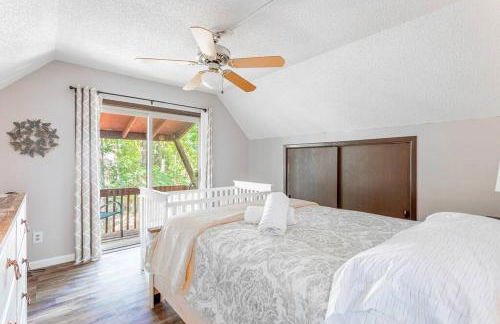 Cozy 3Br Fire Pit Hammock 2 Minutes to Beach - Foto 14