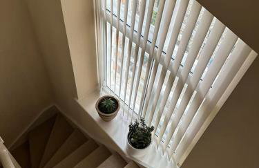 Unique Old Auction House - Photo 24