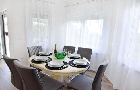 Comfortable holiday home with pool - Foto 13