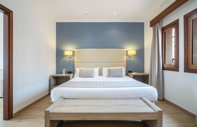 Pierre & Vacances Premium Menorca Binibeca - Foto 25